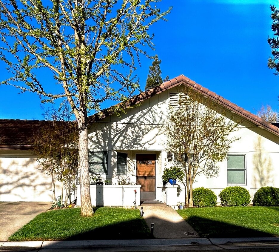 1507 Olympic Dr, ucd, 1507 Olympic Dr, Davis, CA 95616