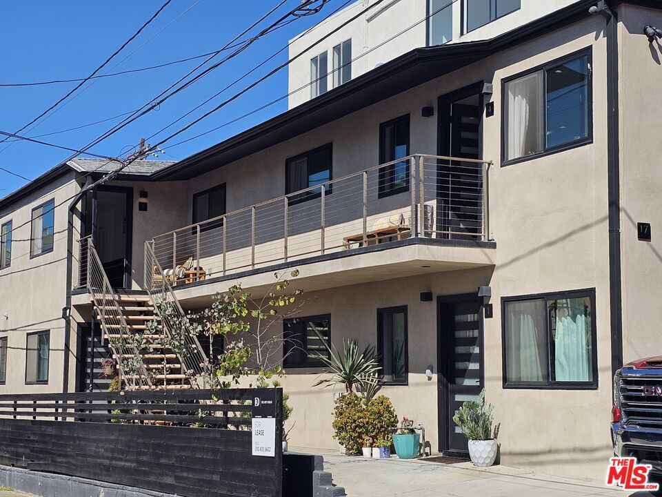 17 Sunset Ave, smc, 17 Sunset Ave, Venice, CA 90291