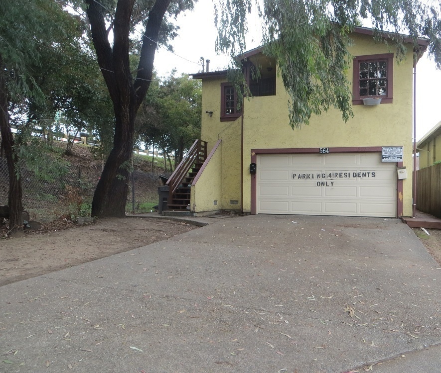 564 44th St, berkeley, 564 44th St, Oakland, CA 94609