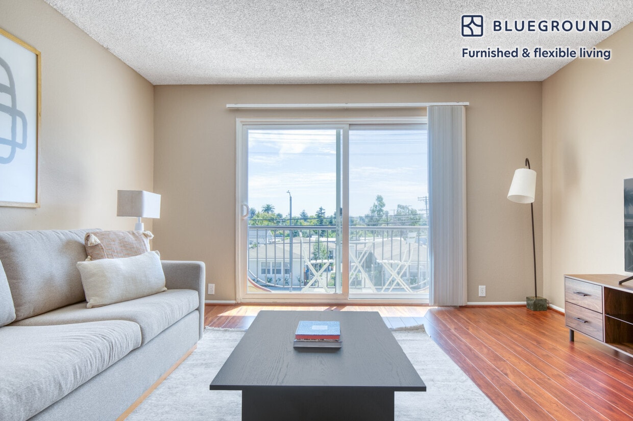 11811 Washington Pl, smc, 11811 Washington Pl, Los Angeles, CA 90066