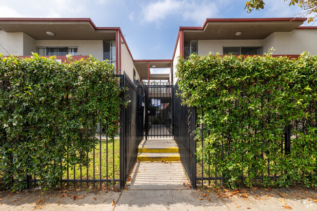 1204 W Adams Blvd, usc, 1204 W Adams Blvd, Los Angeles, CA 90007, USA