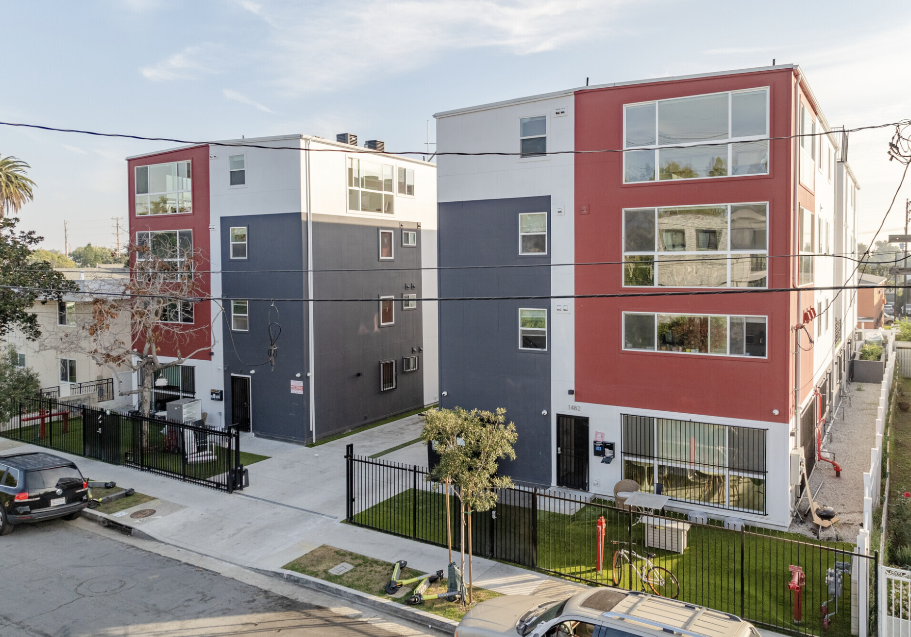 1476 W 35th, usc, 1476 W 35th Pl, Los Angeles, CA 90018, USA