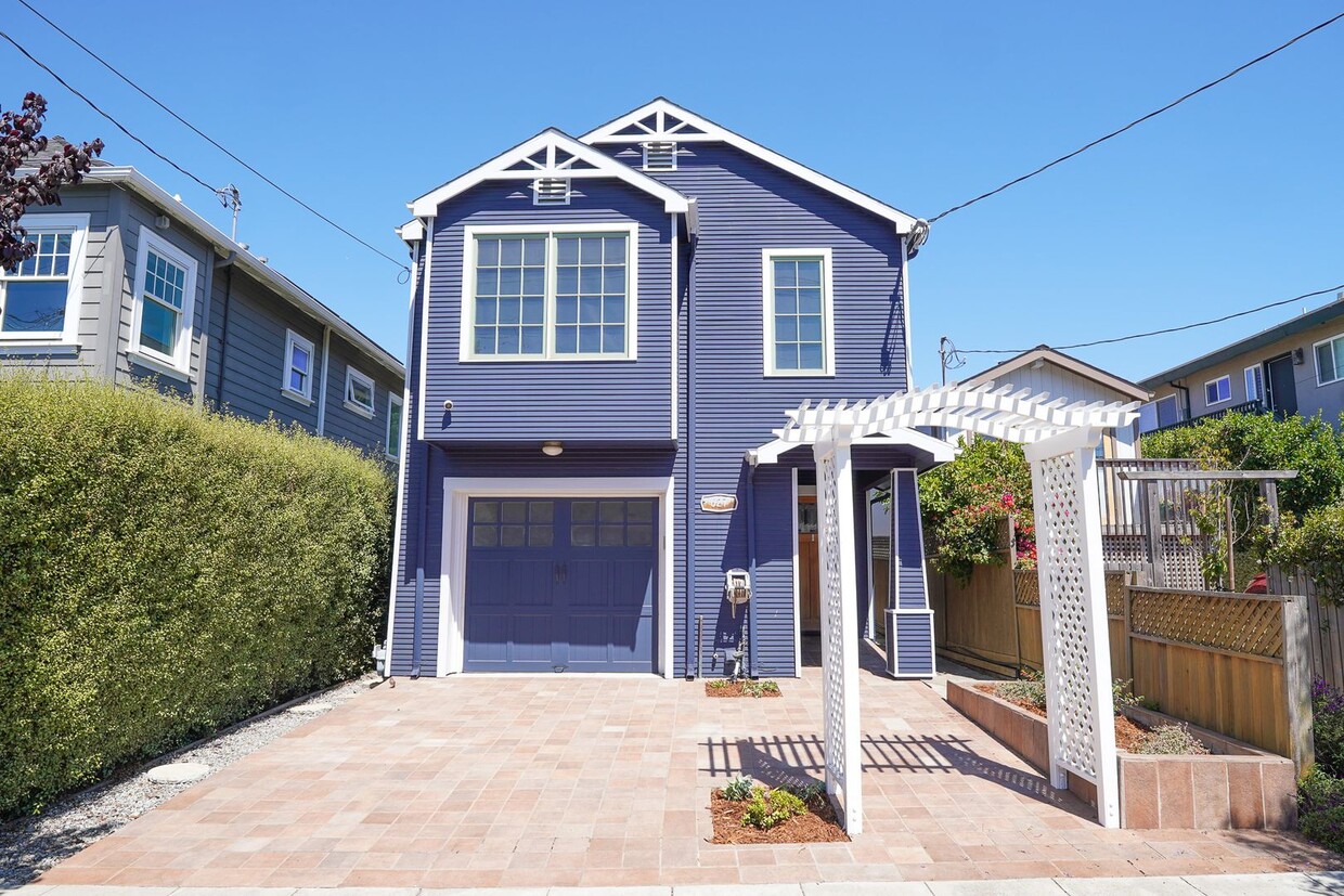 627 Stannage Ave, berkeley, 627 Stannage Ave, Albany, CA 94706