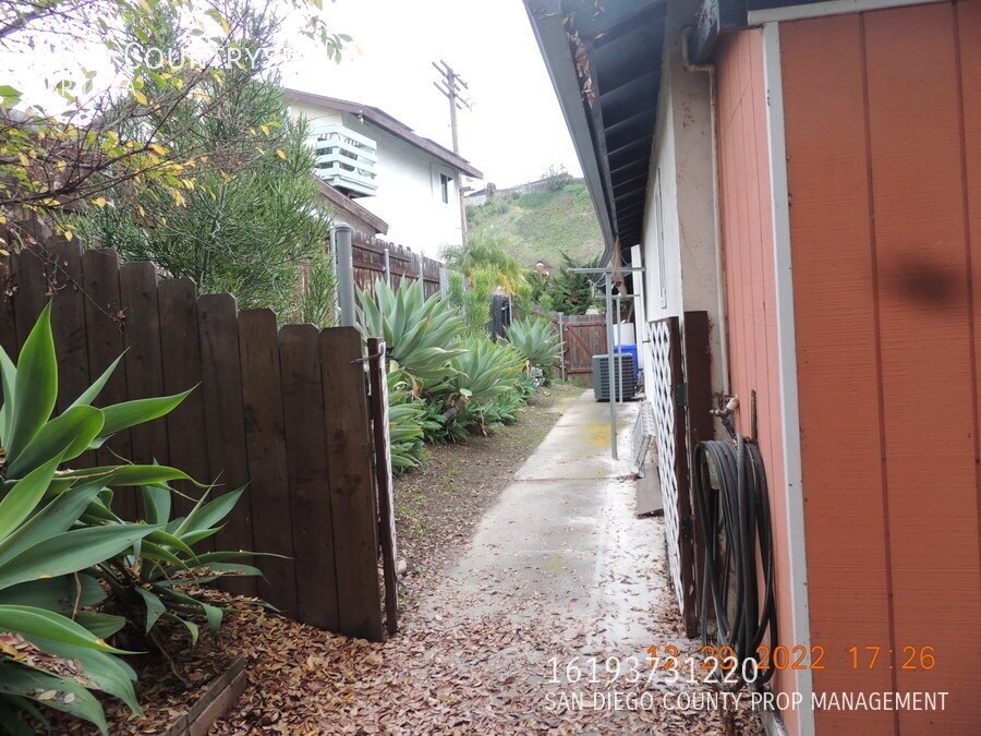 5190 Countryside Dr, sdsu, 5190 Countryside Dr, San Diego, CA 92115