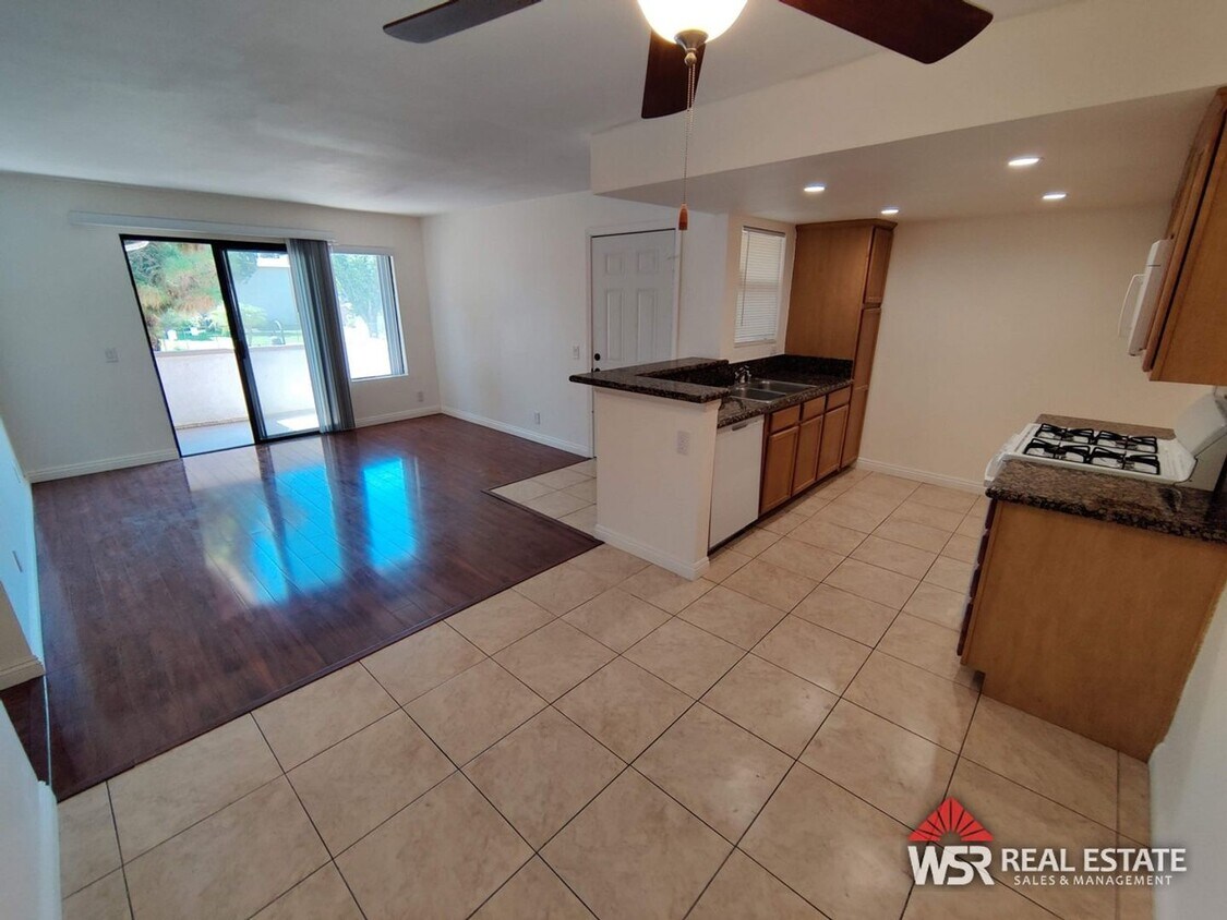 1327 Massachusetts Ave Unit 204, ucr, 1327 Massachusetts Ave, Riverside, CA 92507