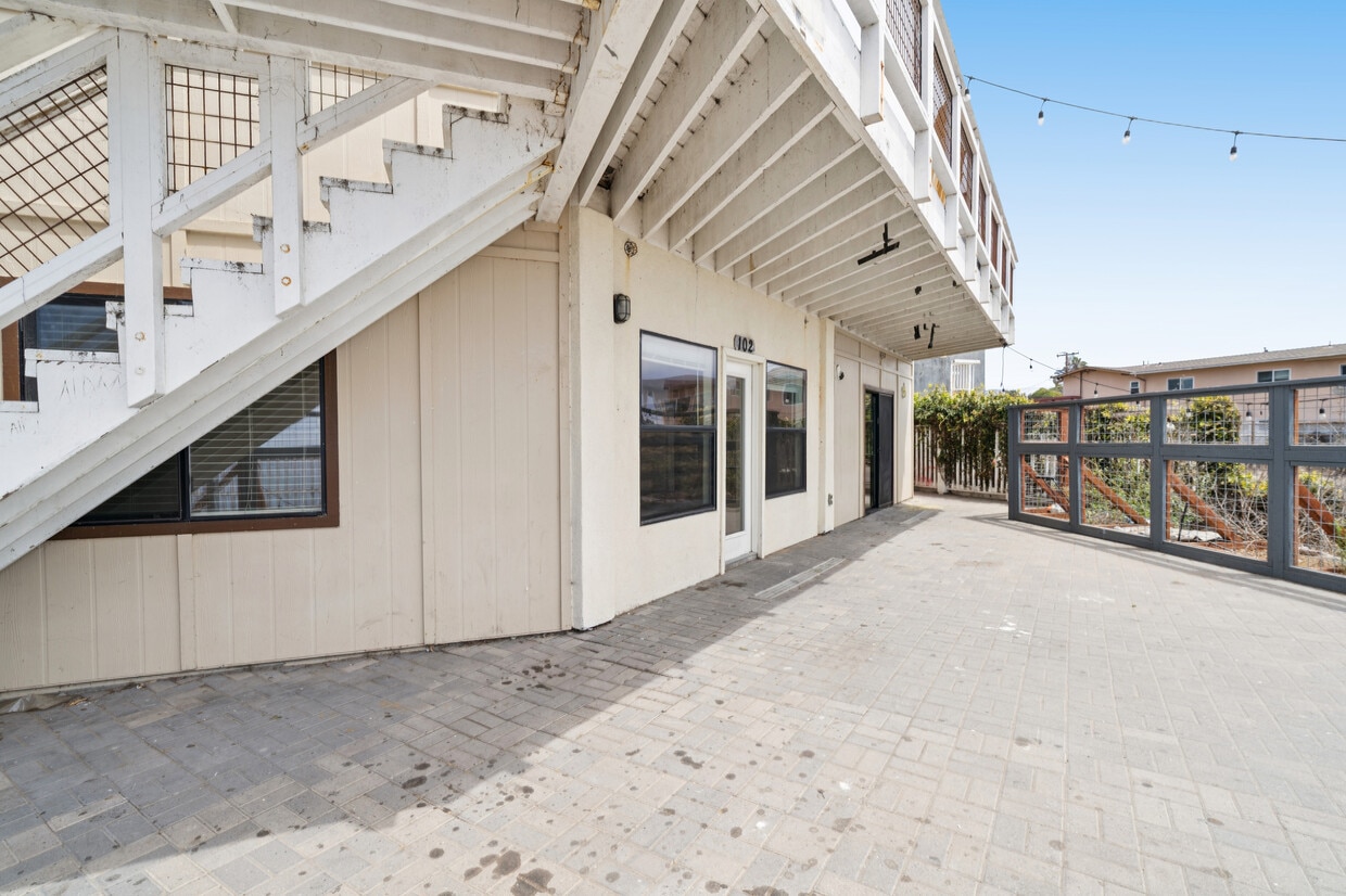 6761 Del Playa Dr, ucsb, 6761 Del Playa Dr, Goleta, CA 93117
