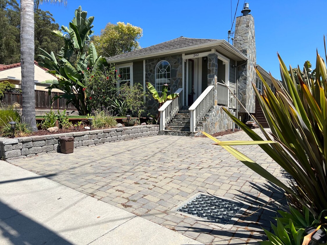 242 Elk St, ucsc, 242 Elk St, Santa Cruz, CA 95065