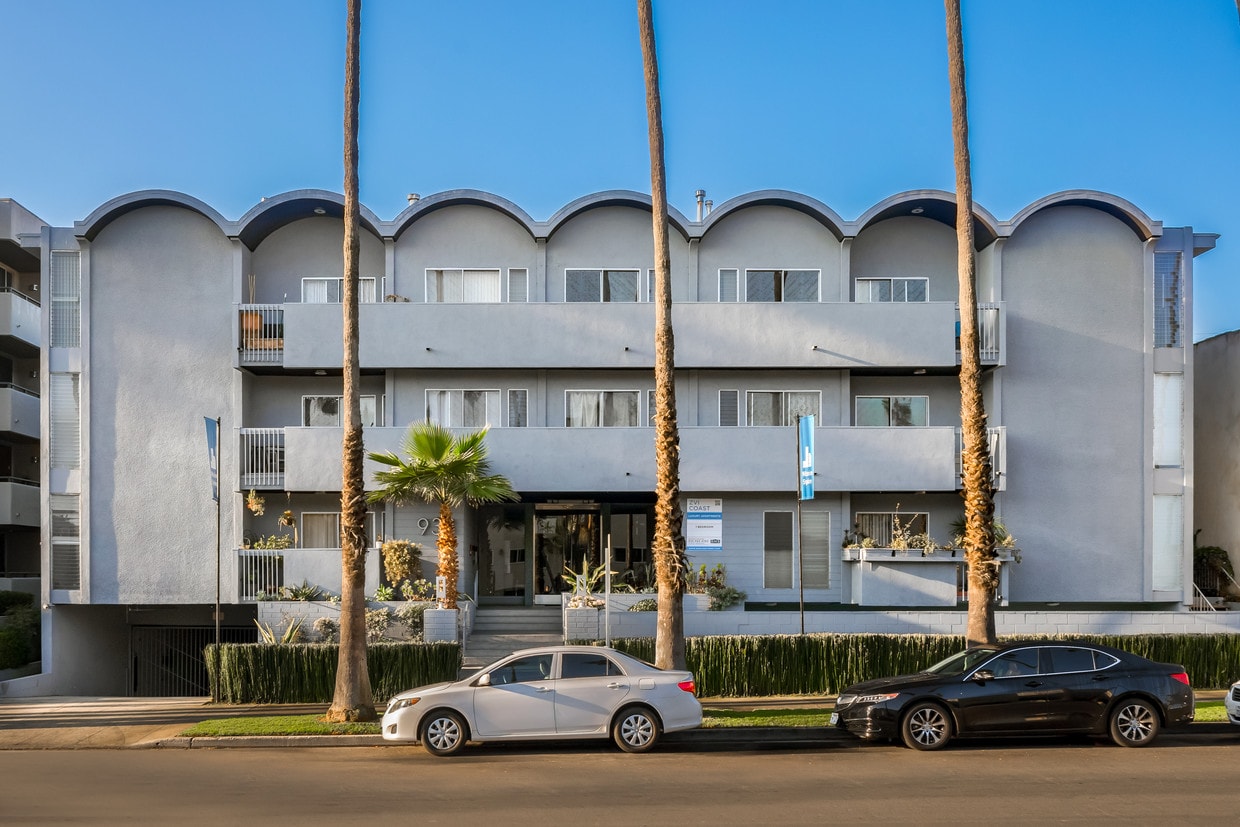 ZVI Coast, smc, 938 4th St, Santa Monica, CA 90403