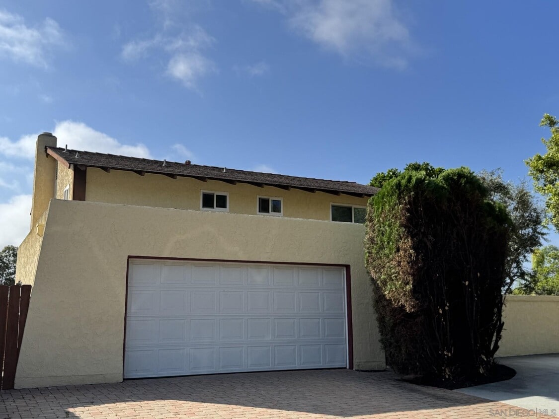 3582 Governor Dr, ucsd, 3582 Governor Dr, San Diego, CA 92122