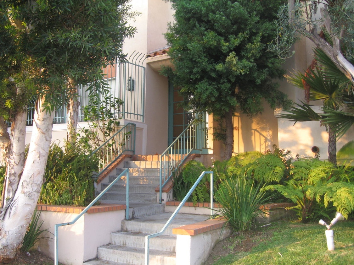 4230 S Centinela Ave, smc, 4230 S Centinela Ave, Los Angeles, CA 90066