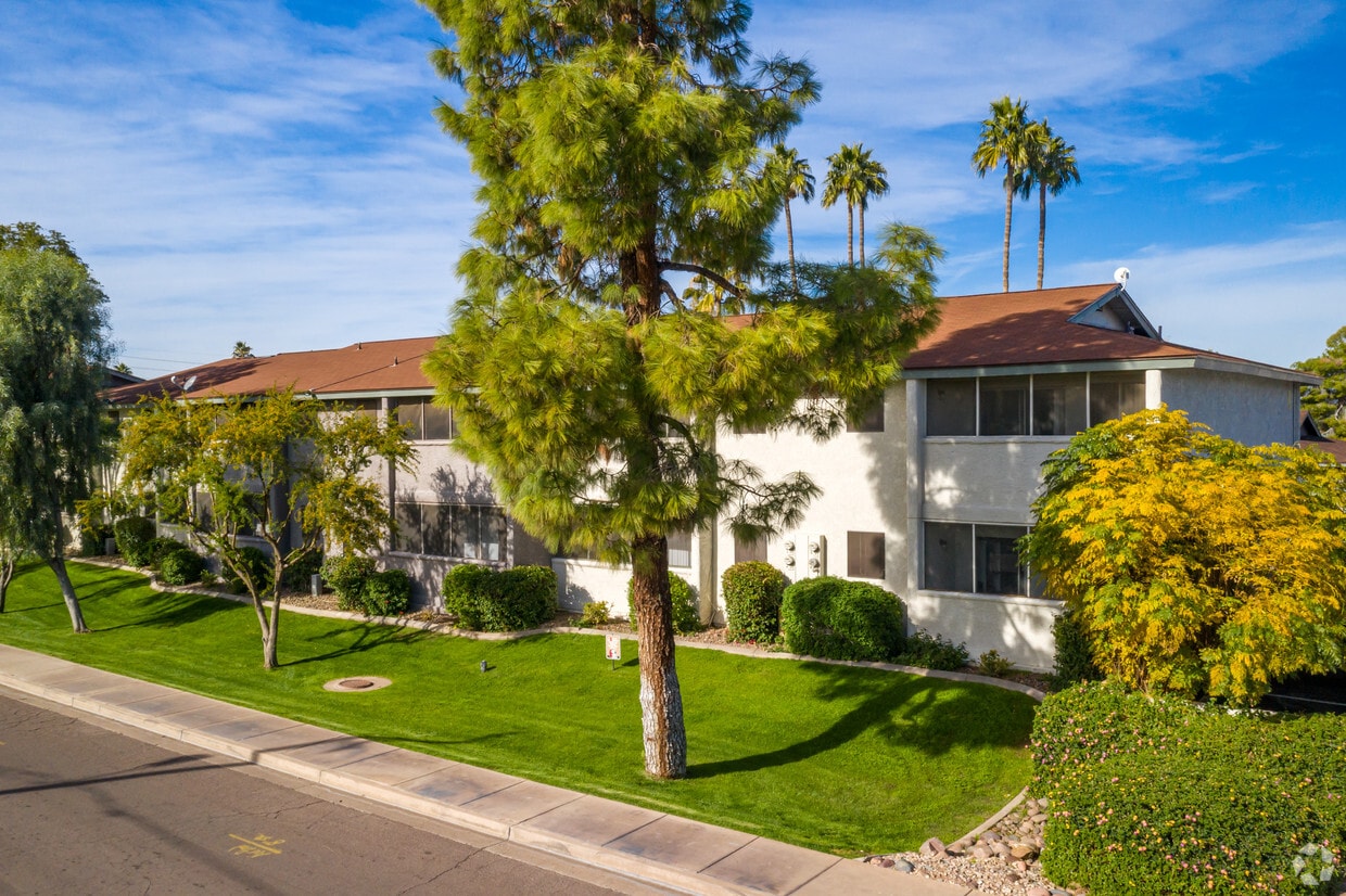 Tamarak Apartments, asu, 1850 E Hayden Ln, Tempe, AZ 85281