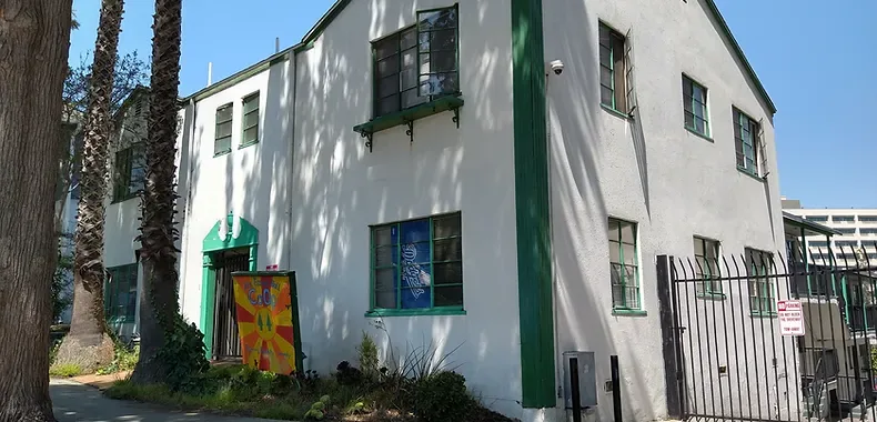 UCHA Co-Op (Essene Hall), ucla, 488 Landfair Ave, Los Angeles, CA 90024, USA