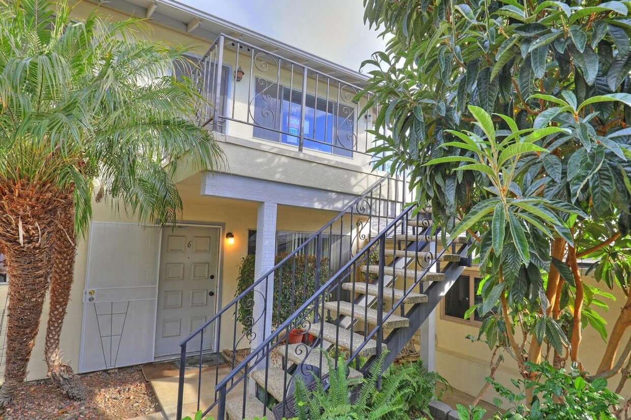 7580 Cathedral Oaks Rd Unit 12, ucsb, 7580 Cathedral Oaks Rd, Goleta, CA 93117