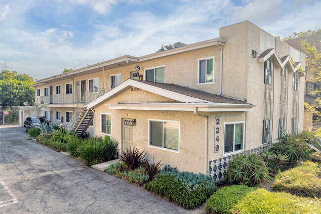 2249 W 24th St, usc, 2249 W 24th St, Los Angeles, CA 90018, USA