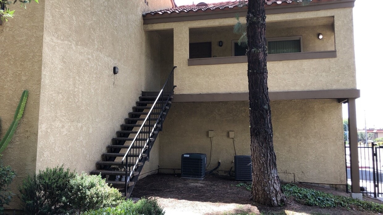 1140 W Blaine St, ucr, 1140 W Blaine St, Riverside, CA 92507