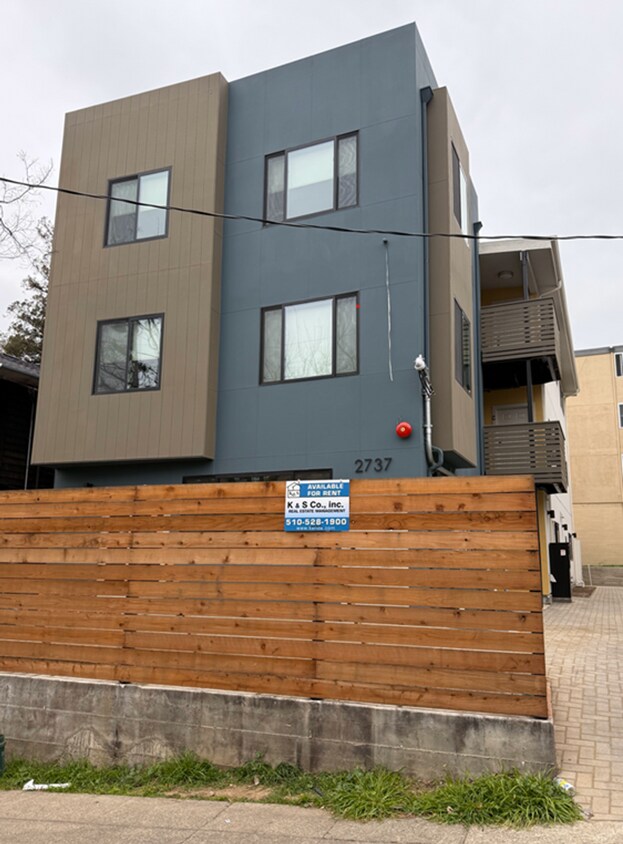 2737 Durant Ave Unit A, berkeley, 2737 Durant Ave, Berkeley, CA 94704