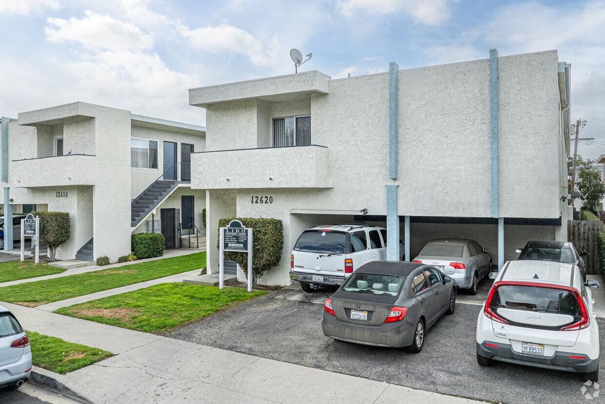 12616-20 Caswell Ave, smc, 12616-12620 Caswell Ave, Los Angeles, CA 90066, United States