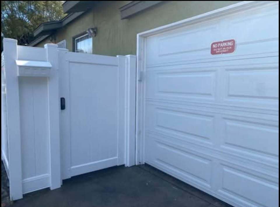 3795 Maplewood Ave, smc, 3795 Maplewood Ave, Los Angeles, CA 90066