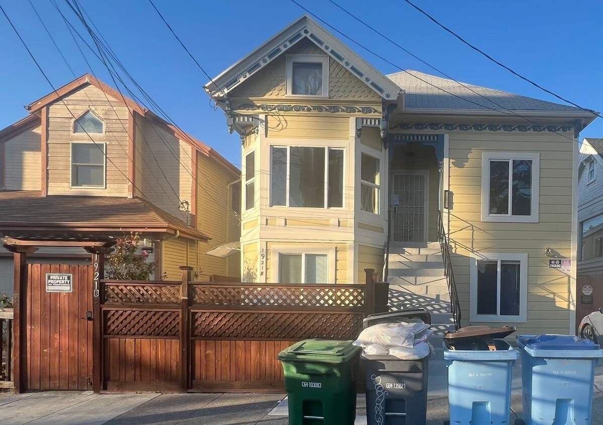 1921 Harmon St, ucsb, 1921 Harmon St, Berkeley, CA 94703