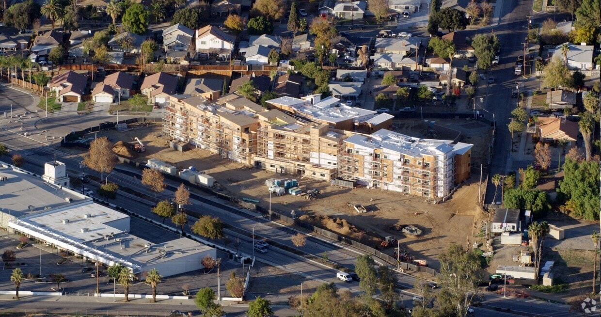 Oasis Senior Villas, ucr, 2335 14th St, Riverside, CA 92507, United States