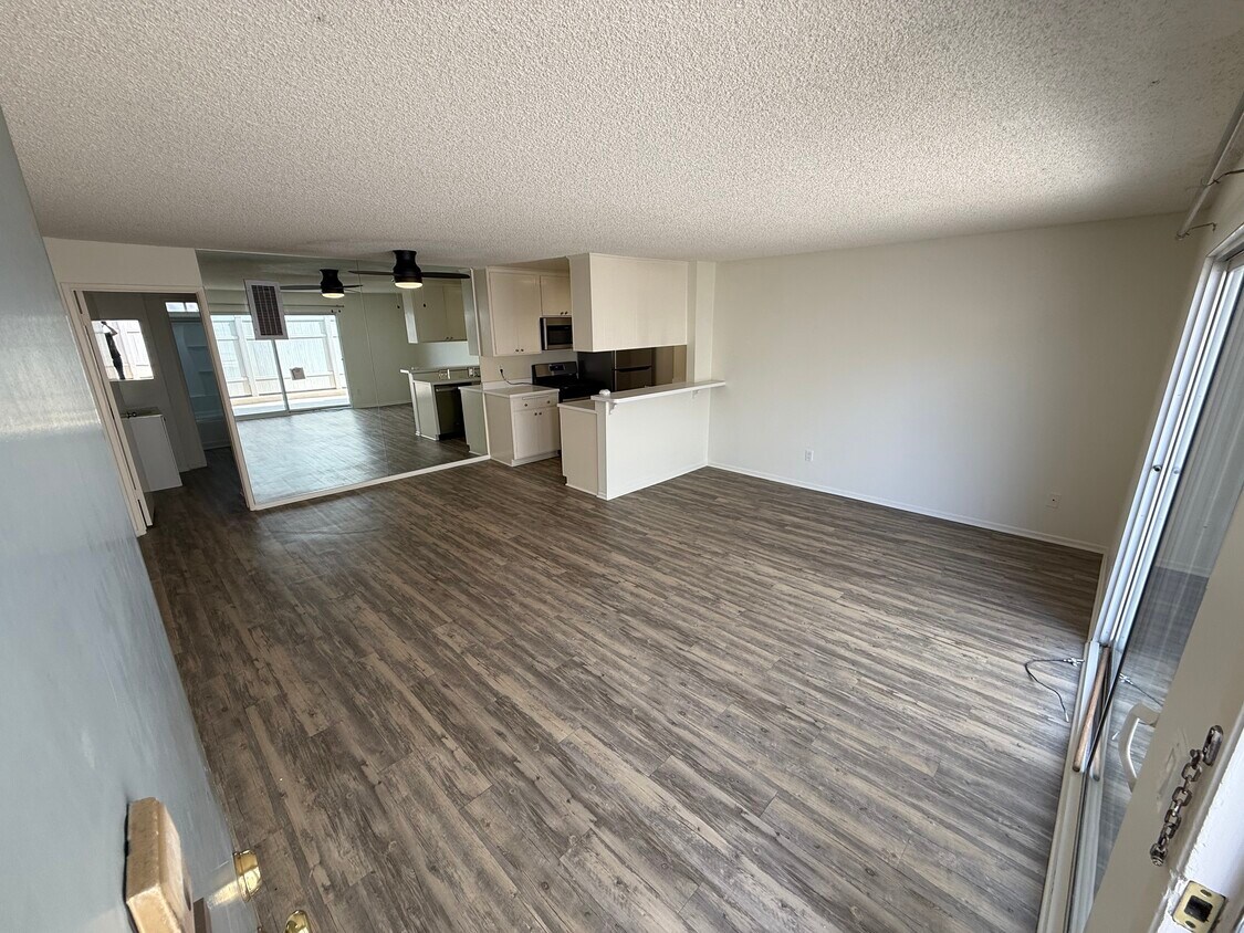 1218 McClellan Dr, smc, 1218 McClellan Dr, Los Angeles, CA 90025