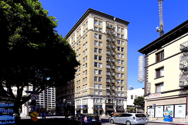 Great Republic Lofts, usc, 756 S Spring St, Los Angeles, CA 90014, USA