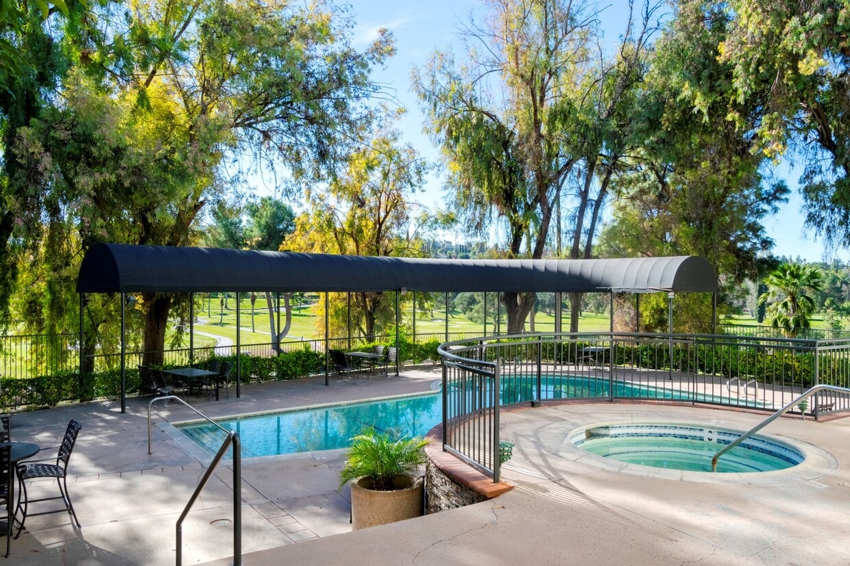 Crown Point, ucr, 920 Via Cartago, Riverside, CA 92507