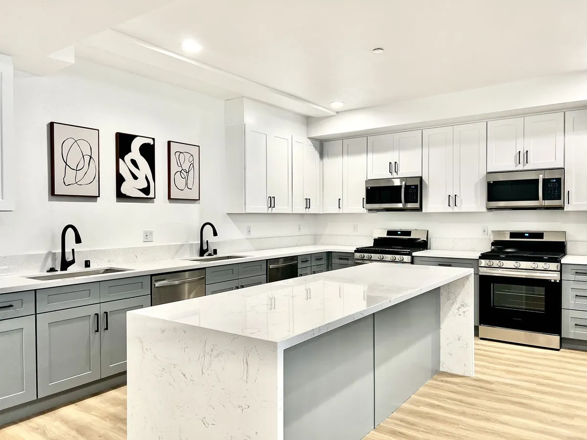 1654 W 35th St, usc, 1654 W 35th St, Los Angeles, CA 90018