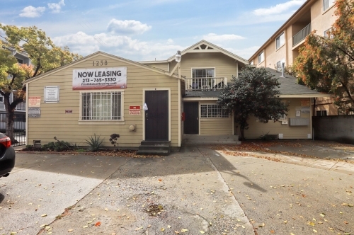 1238 W Adams Blvd, usc, 1238 W Adams Blvd, Los Angeles, CA 90007, USA