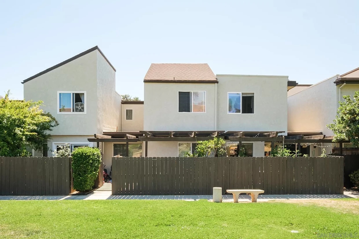 9595 Easter Way, ucsd, 9595 Easter Way, San Diego, CA 92121