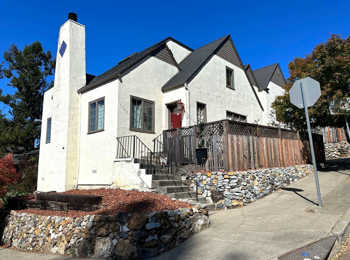 1192-1198 Laurel St Unit 1198, berkeley, 1192-1198 Laurel St, Berkeley, CA 94708, Berkeley