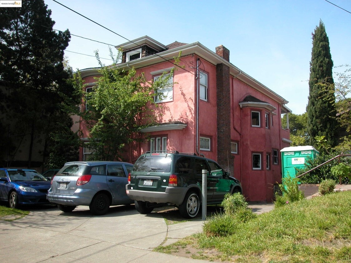2642 College Ave, berkeley, 2642 College Ave, Berkeley, CA 94704