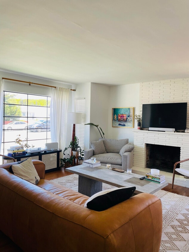 2310 Ocean Park Blvd, smc, 2310 Ocean Park Blvd, Santa Monica, CA 90405