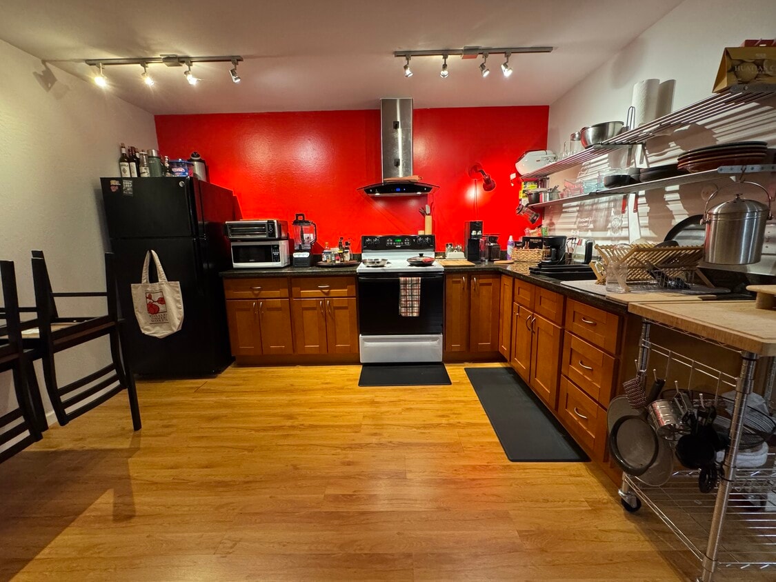2022 Virginia St Unit 3, ucsb, 2022 Virginia St, Berkeley, CA 94709