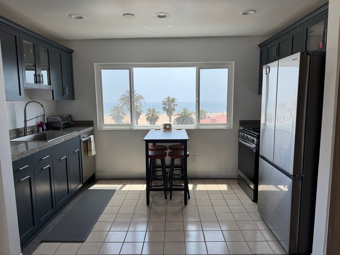 1649 Appian Way, smc, 1649 Appian Way, Santa Monica, CA 90401