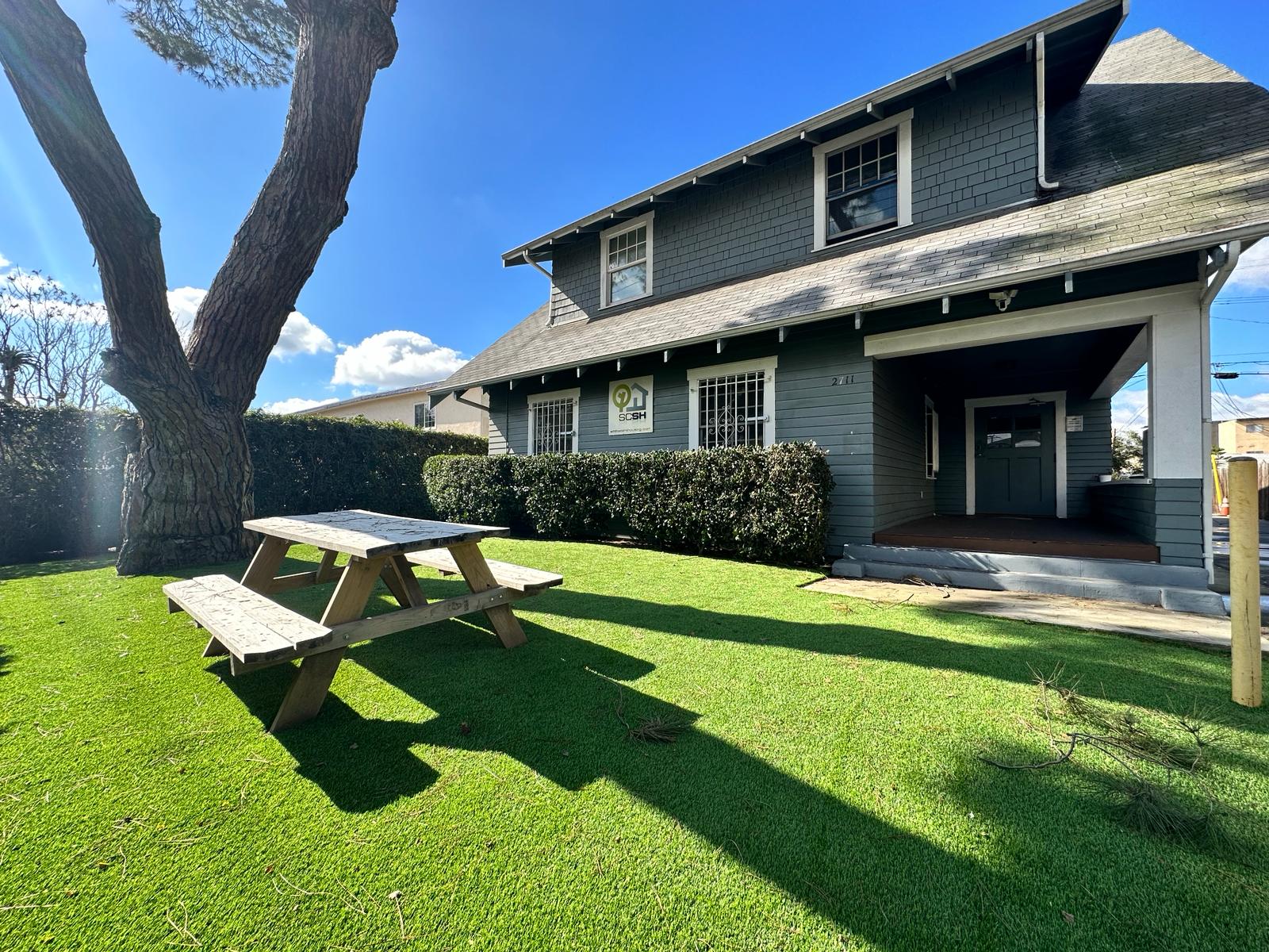 The Orchard, usc, 2711 Orchard Ave., Los Angeles, CA 90007, USA