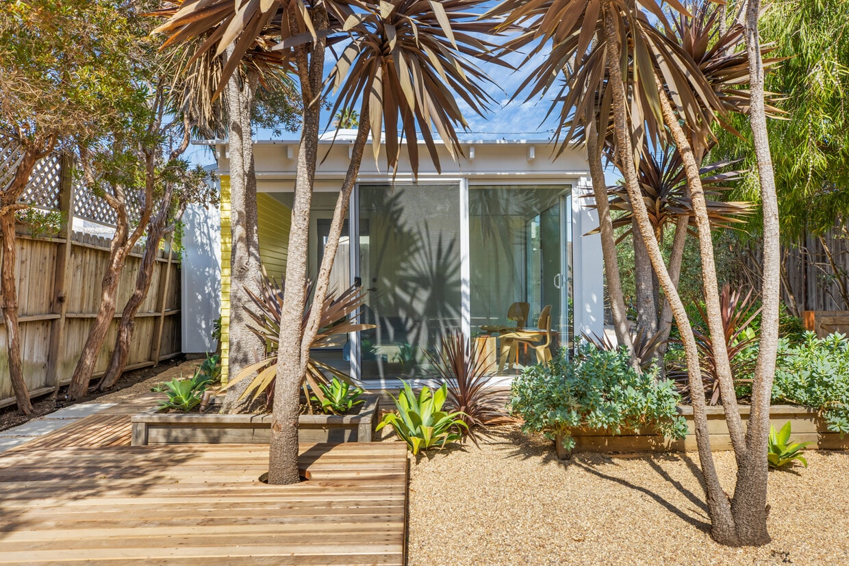 925 Milwood Ave, smc, 925 Milwood Ave, Venice, CA 90291