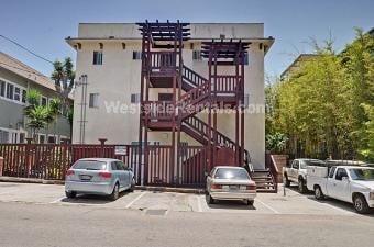 Breeze Avenue Apartments, smc, 27-29 Breeze Ave, Venice, CA 90291