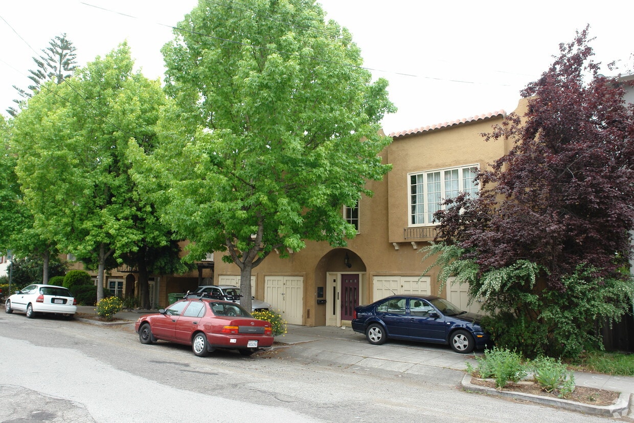 2393 Virginia St, ucsb, 2393 Virginia St, Berkeley, CA 94709