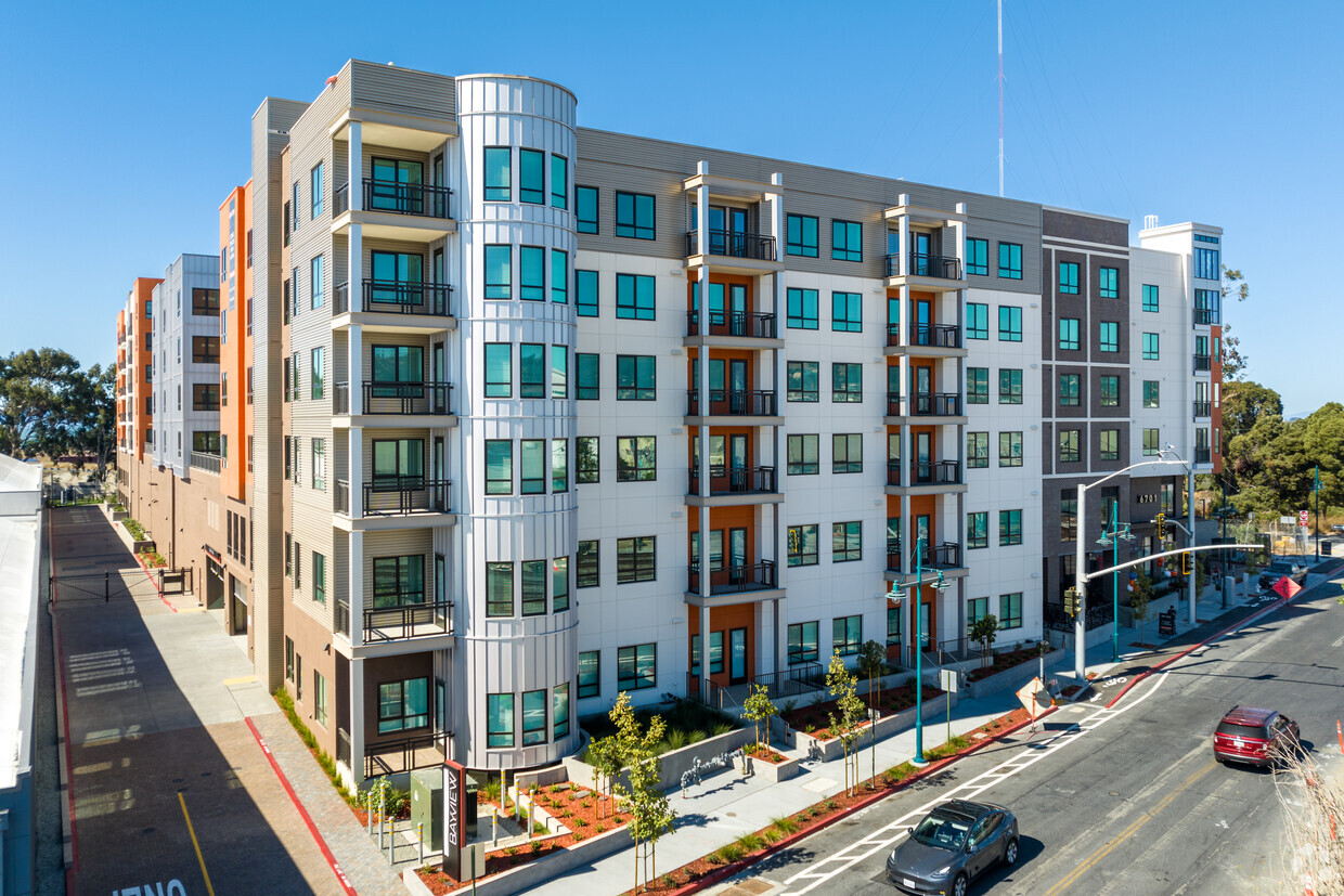 6701 Shellmound St, ucsb, 6701 Shellmound St, Emeryville, CA 94608