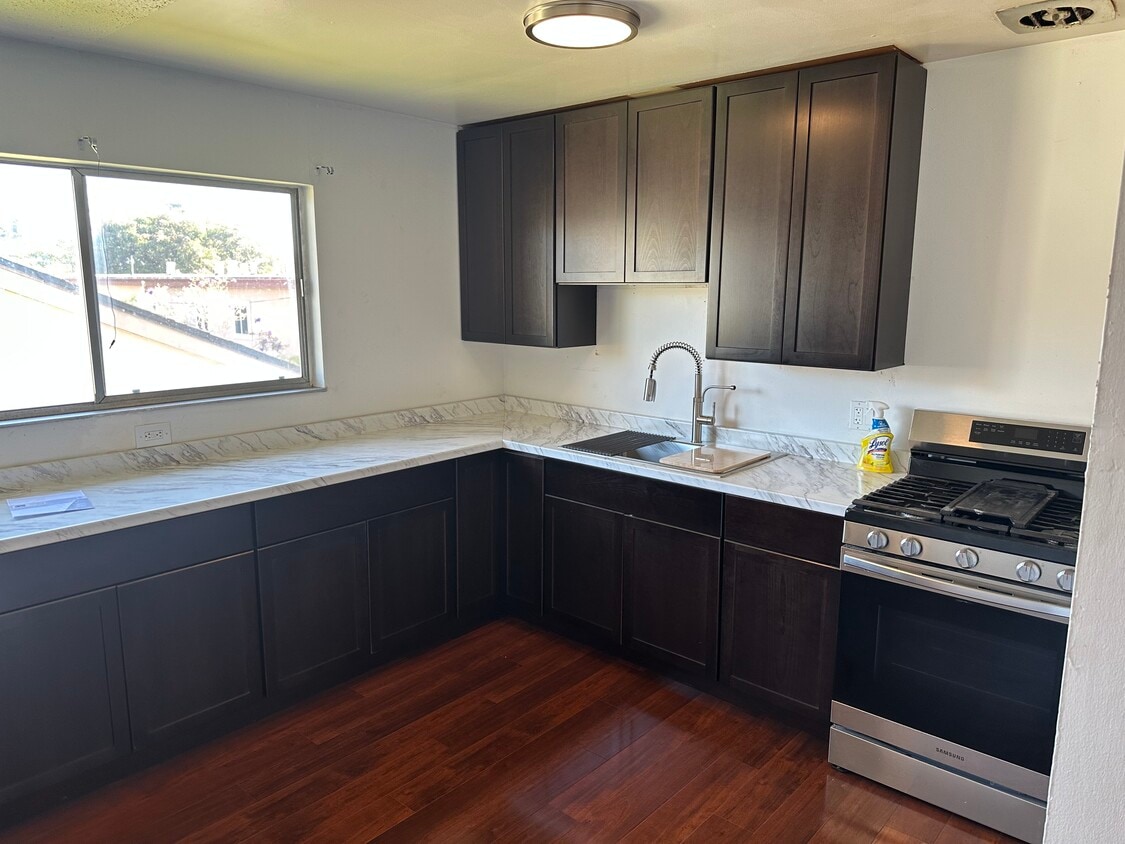 2711 McGee Ave, ucsb, 2711 McGee Ave, Berkeley, CA 94703