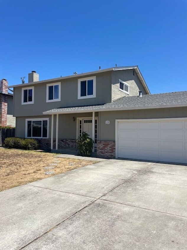 128 McMillan Dr, ucsc, 128 McMillan Dr, Santa Cruz, CA 95060