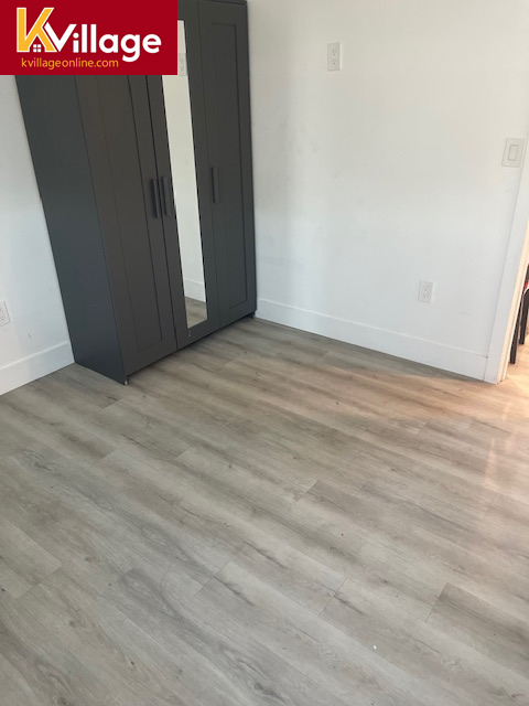 Get your own room @ K Village Apts, usc, 1571 W 37th Pl, Los Angeles, CA 90018, USA