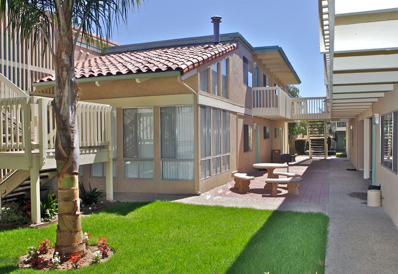 Mathilda Apartments, ucsb, 285 Mathilda Dr, Goleta, CA 93117, USA