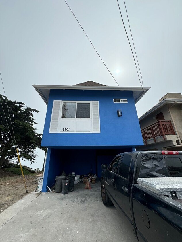6701 Del Playa Dr, ucsb, 6701 Del Playa Dr, Goleta, CA 93117