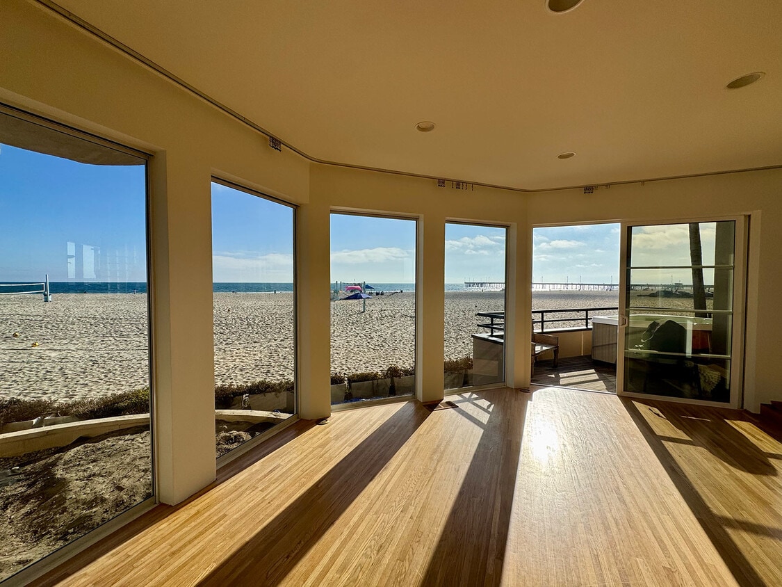 3505 Ocean Front Walk Unit 3505, smc, 3505 Ocean Front Walk, Marina Del Rey, CA 90292