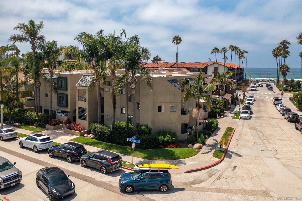 8132 Camino del Sol, ucsd, 8132 Camino del Sol, San Diego, CA 92037