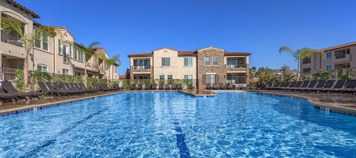 La Jolla Paseo, ucsd, 4655 Governor Dr, San Diego, CA 92122